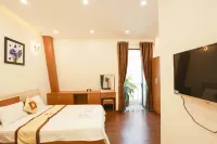 Trieu Dang Hotel - Airport Shuttle