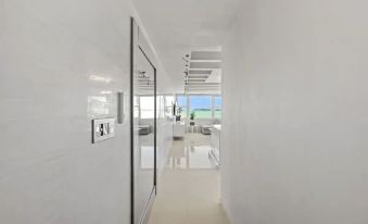 Amapola SeaSide Beach Front Apartment