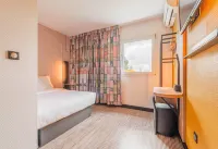 B&B Hotel Mulhouse Sausheim Hotels in Ottmarsheim