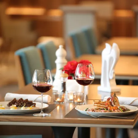 Holiday Inn BURSA - CITY CENTRE by IHG