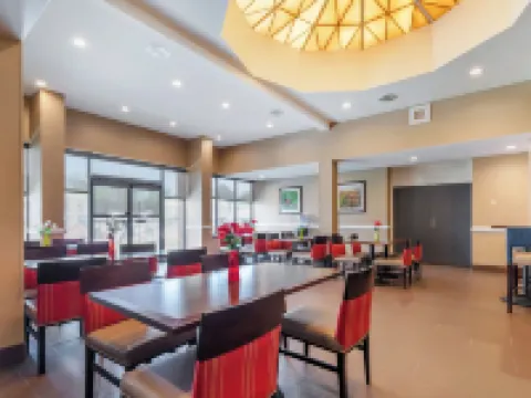 คอมฟอร์ต อินน์แอนด์สวีทส์ อะเบอร์ดีน ใกล้ APG โรงแรมในอะเบอร์ดีน