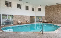 Cherry Valley Hotel - Pool