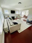 Entire 3 Bedroom Cozy Unit