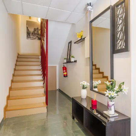 Ayz Javier Cabrini - Auto Check-in Property