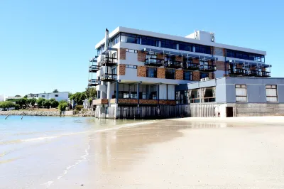 Hoedjiesbaai Hotel Hotels in 