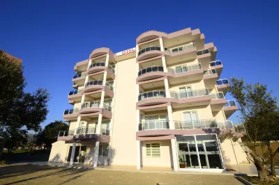 Dort Mevsim Suit Hotel Hotels in Dardanos Mahallesi