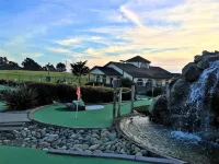 Emerald Dolphin Inn & Mini Golf