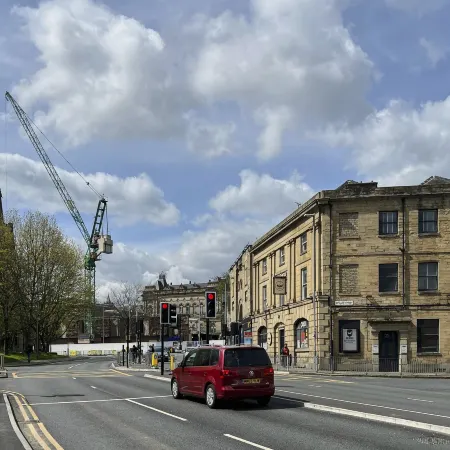 BV Royal Comfy Studiosuite Queensgate Huddersfield