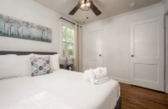 Mlb Season in Atlanta. Minutes Away from Truist Park at This Cozy, Charming Home