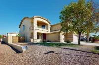 Desert Sanctuary Hotels near Palm Valley Church (Goodyear Campus)
