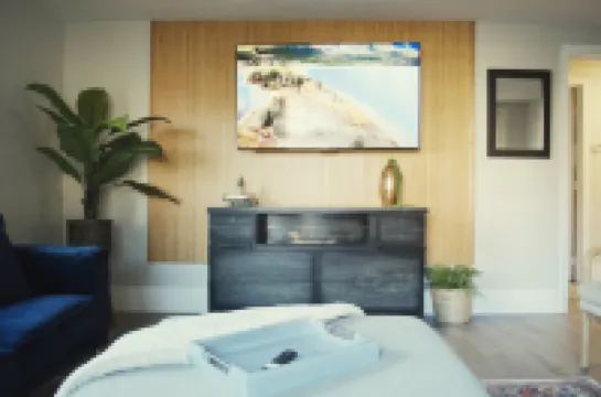 Spacious OSU Campus Gem with Modern Amenities - Charming Family Retreat