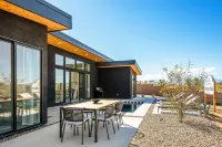In-Ground Pool and Hot Tub - Stunning Desert Oasis