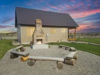 Kabino: River Run Cabin on Henry's Fork, Fire Pit, perfect fishing trip! Hotel a Fremont County