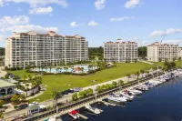 Luxurious Golf Retreat with Resort Amenities - Stylish Escape