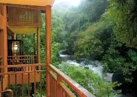 Vythiri Resort - Romantic