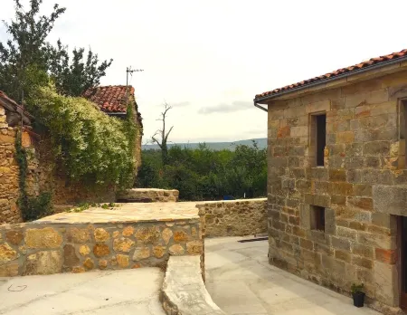 Casa de Piedra Encantadora