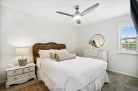 Beachwood Villas by Panhandle Getaways Hotels in Seaside