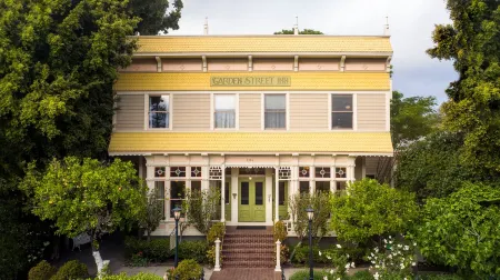 Garden Street Inn Downtown San Luis Obispo, A Kirkwood Collection Hotel Отели рядом с достопримечательностью «Государственный университет Калифорния Политекник»