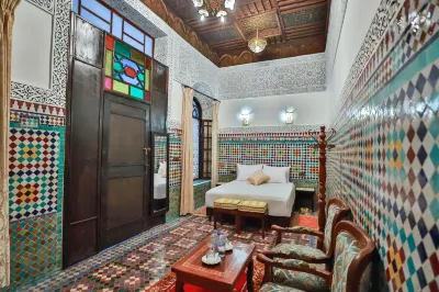 Riad Farouzi Fes Các khách sạn gần Fes Médina