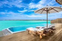 Soneva Jani - Pools