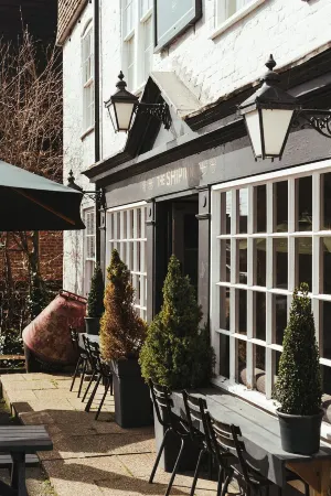 The Ship Inn Отели в г. Рай Форен