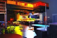 Sanghyang Indah Spa Resort - bar