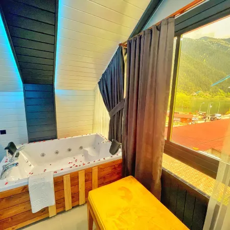 Kaya Residence