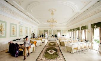Tatarskaya Usadba Hotel