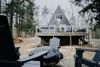 Cozy & Modern A-Frame in the woods w/HOT TUB - Alphydda