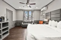 Captain Wohlt Inn Bed & Breakfast