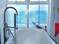 Shoreside Inn