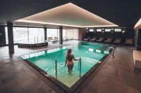 Hard Rock Hotel Davos - Swimmingpools