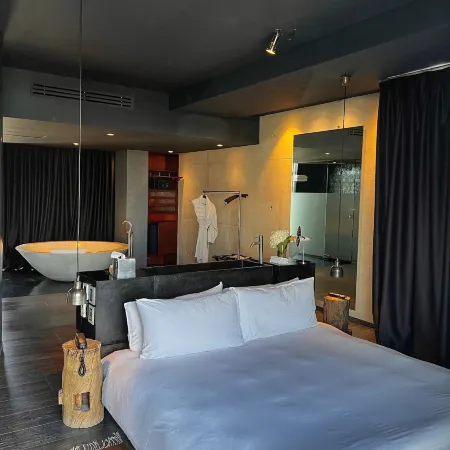 Demetria Hotel