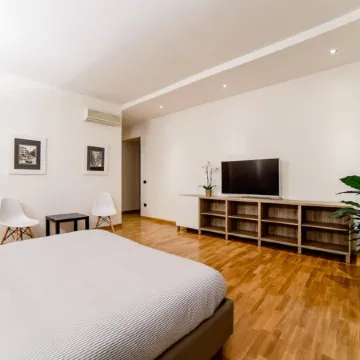 Riviera Luxury Suites