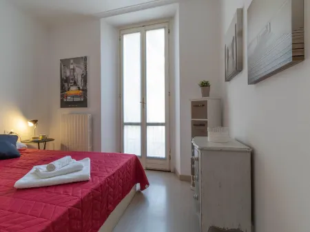 Lovely Home Apartment Отели в г. Лекко