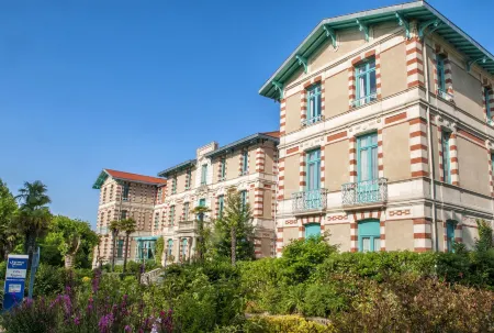 Résidence de Tourisme Vacances Bleues Villa Regina