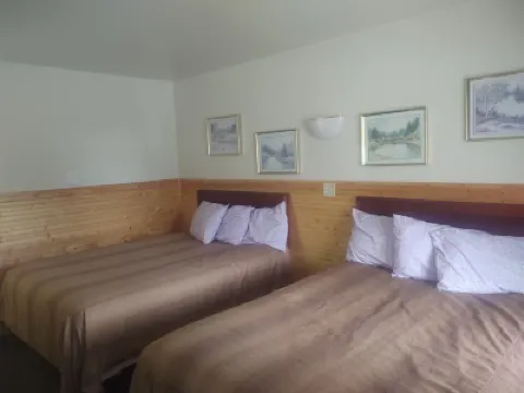 Norway Inn Hotel a 