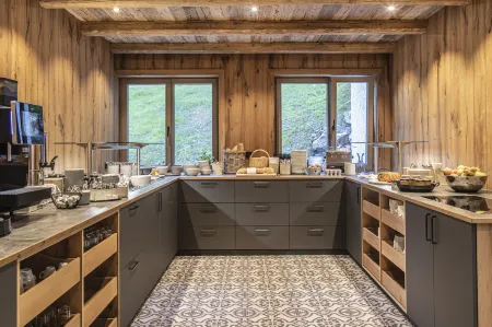 Berghaus Schroecken Отели в г. Дамюльс