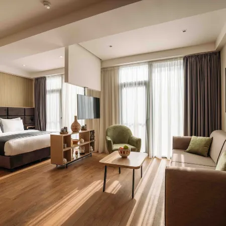 Hotel Monday by Dnt Group