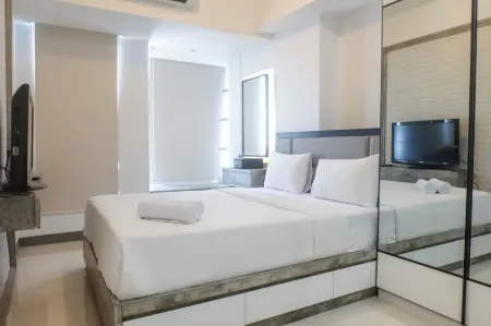 Modern Luxurious Studio Room at Anderson Supermall Mansion Apartment Отели рядом с достопримечательностью «Universitas Ciputra Surabaya»