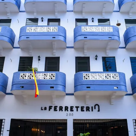 La Ferreteria Apartments