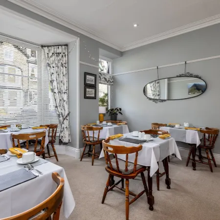 2 Cambridge Villas B & B