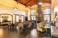Hampton Inn & Suites Philadelphia/Newtown Hotels in Ewing