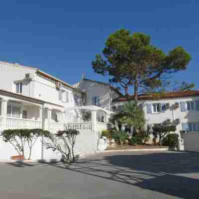 Hôtel Le Sarac Hotel Exterior