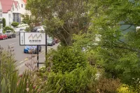 Dunedin Motel and Villas Hotels in Dunedin