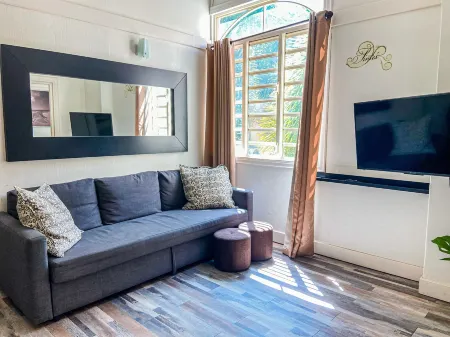 Gladiolas 1208 Отели в г. Понсе