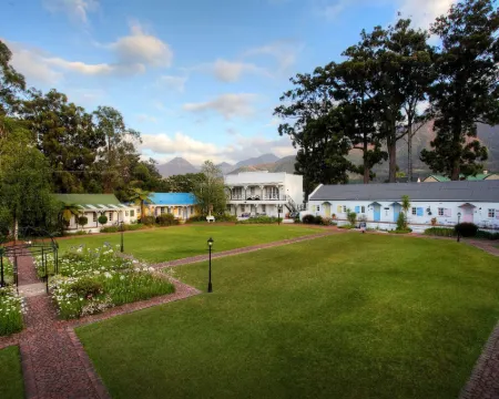 Tsitsikamma Village Inn Hotels in Stormsrivier