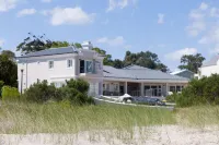 Bollard Bay House