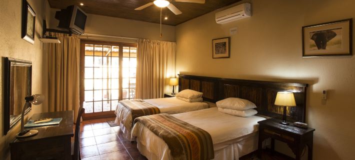 Sunbird Lodge Hotels in Mopani