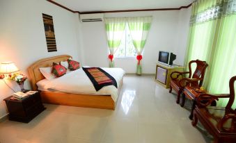 Douangpraseuth Hotel